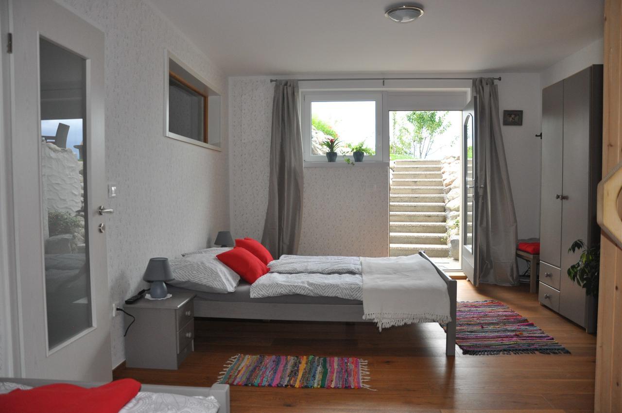 Spodnji Otok Apartma Romana מראה חיצוני תמונה